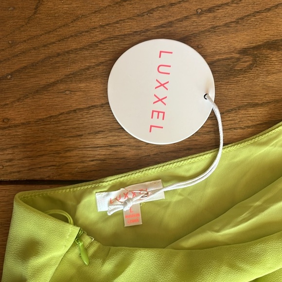 Luxxel Citron Cascade Mini Dress Size L New With Tag - Picture 6 of 11